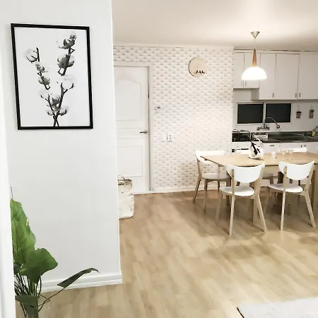 Hongdae Zoe Three Room House Seoul Exterior photo